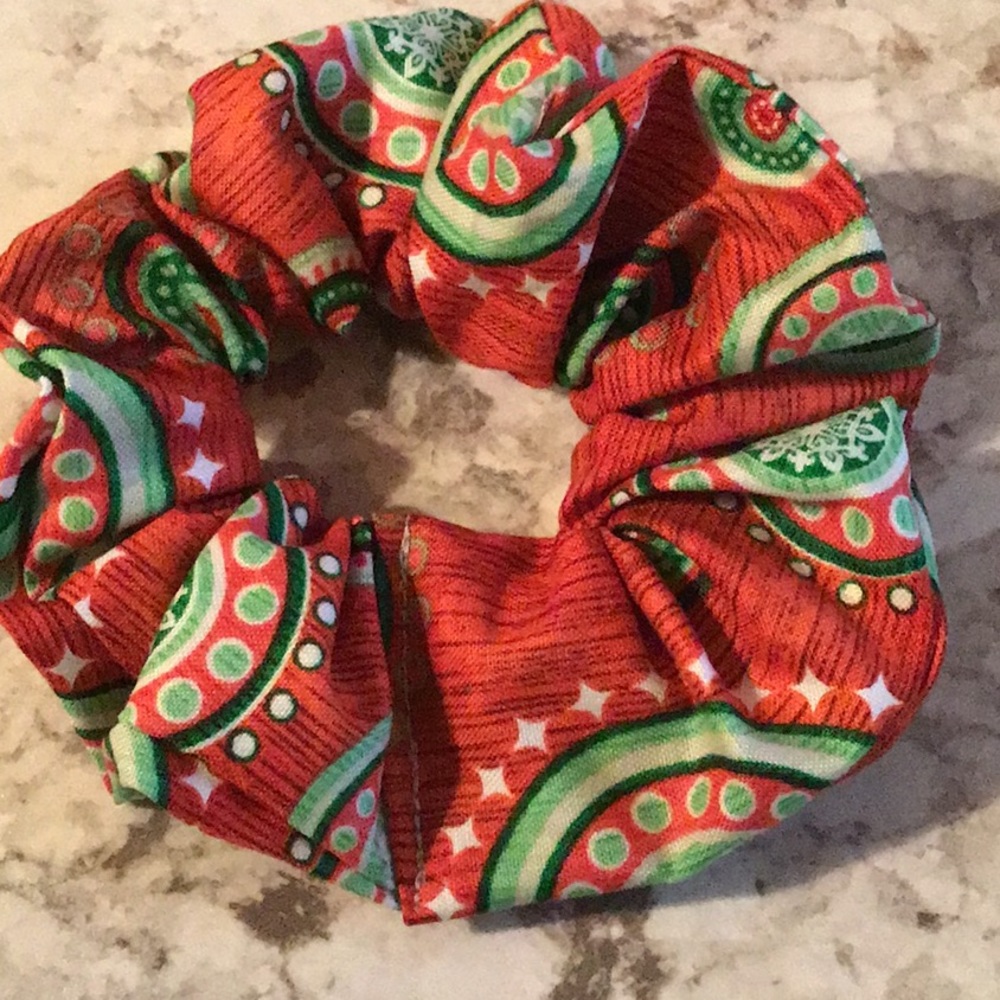 Red green Christmas medallions hair tie scrunchie